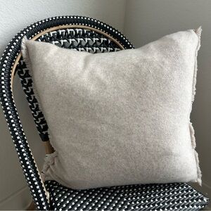 Vince Cashmere Down Pillow - Thumbnail 3